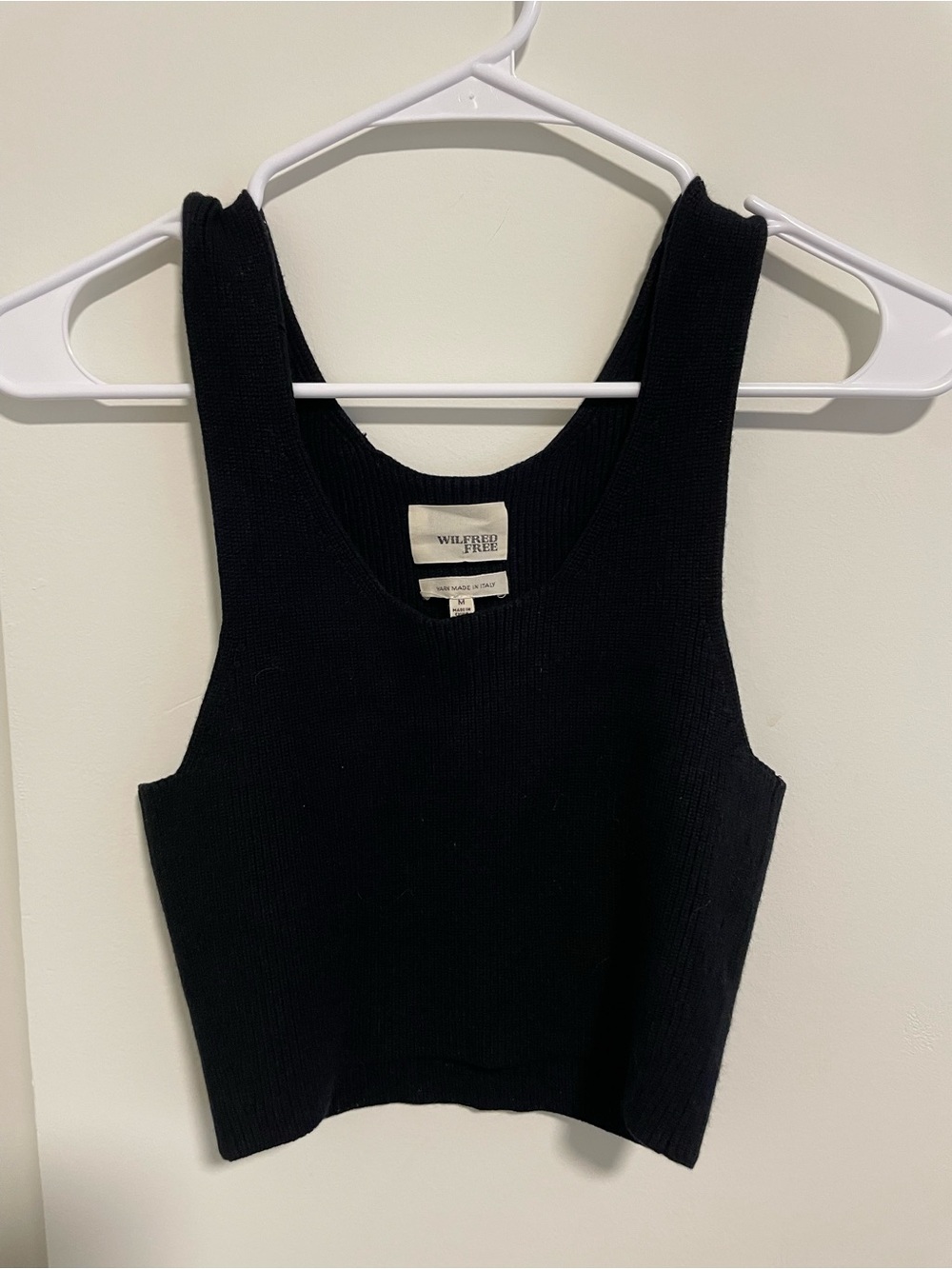 54 Wilfred Black Ribbed Tank Top